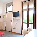 Se128 - Senigallia, Bilocale A 100 Mt Dal Mare, Con Posto Auto Apartmán *