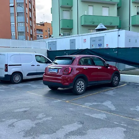 Se128 - Senigallia, Bilocale A 100 Mt Dal Mare, Con Posto Auto Apartman