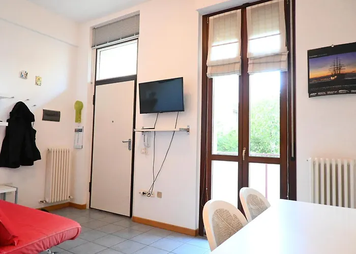 Se128 - Senigallia, Bilocale A 100 Mt Dal Mare, Con Posto Auto Apartament *